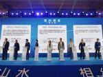 实现“桩找车” 爱驰推移动充电机器人