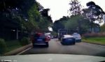 连撞两车 网曝深圳一辆特斯拉突然失控